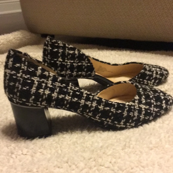 alex marie gianella jeweled metallic fabric dress sandals